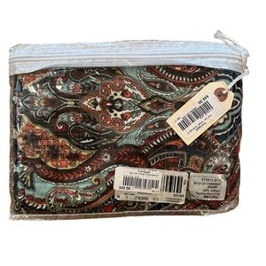 New Frontgate Dorian Paisley Reversible Standard Size Pillow Sham 20x26